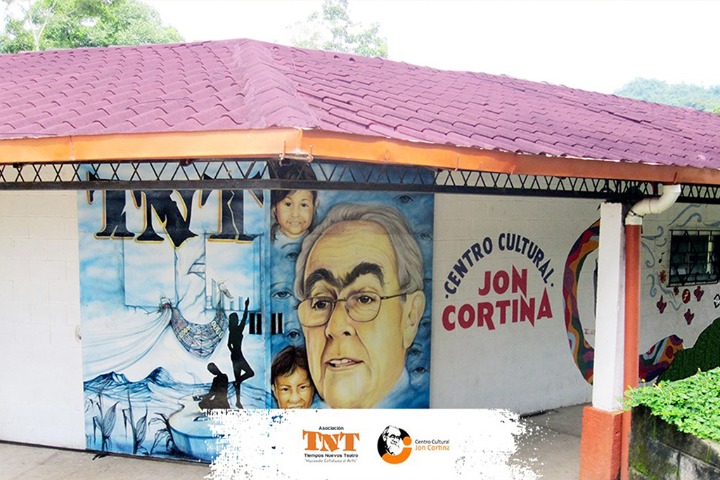 Centro Cultural Jon Cortina